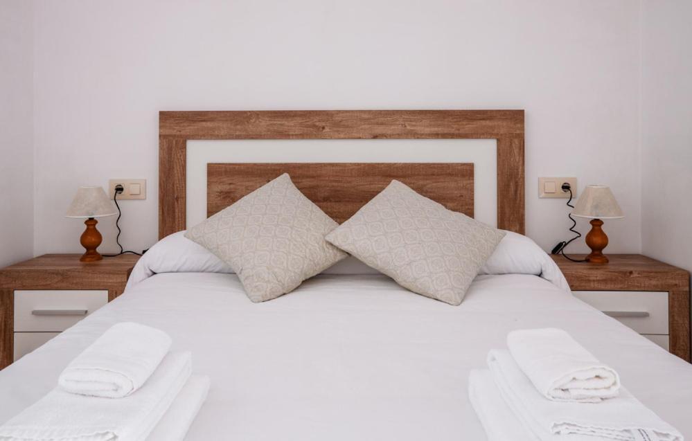 Hostal Antiguo Hospital Linares de Mora Luaran gambar