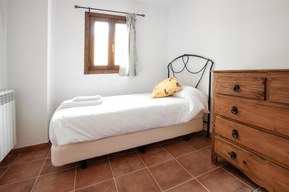Hostal Antiguo Hospital Linares de Mora Luaran gambar