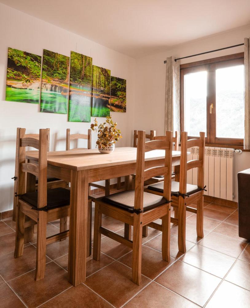 Hostal Antiguo Hospital Linares de Mora Luaran gambar