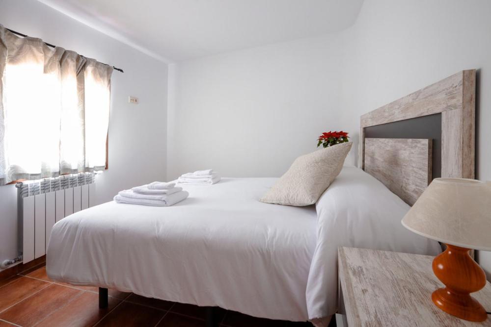 Hostal Antiguo Hospital Linares de Mora Luaran gambar