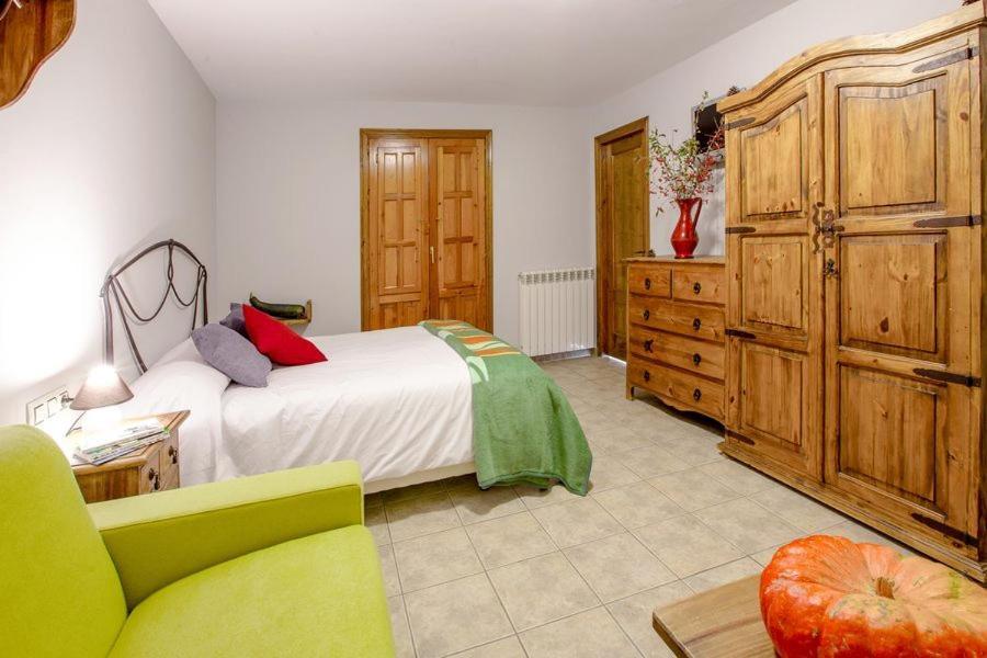 Hostal Antiguo Hospital Linares de Mora Luaran gambar