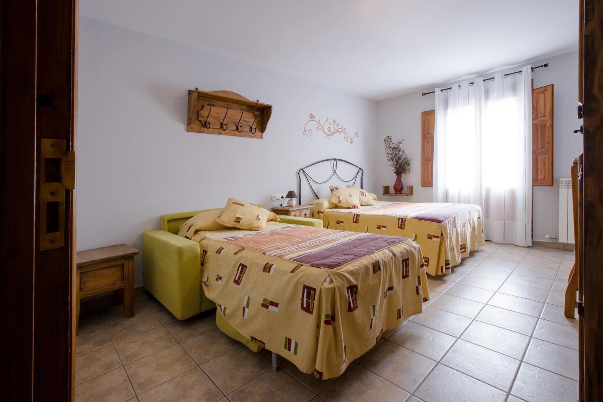 Hostal Antiguo Hospital Linares de Mora Luaran gambar