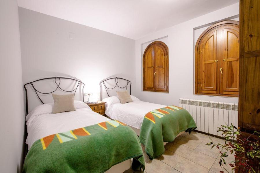 Hostal Antiguo Hospital Linares de Mora Luaran gambar